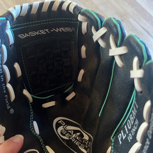 Rawlings baseball glove - Picture 3 of 4